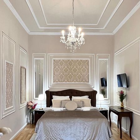 Angeloroma Deluxe Apartment براغ المظهر الخارجي الصورة