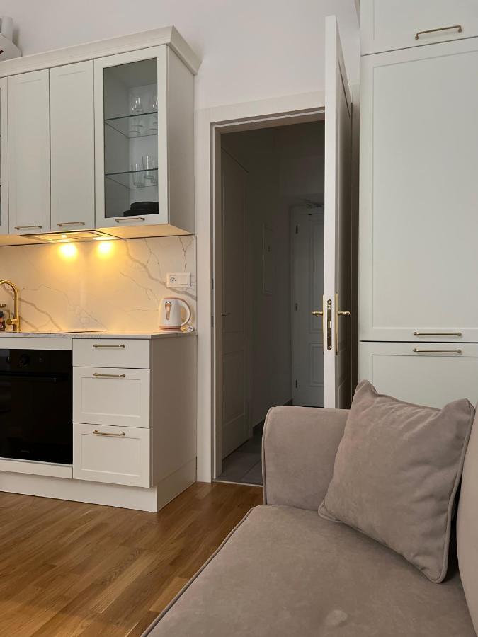 Angeloroma Deluxe Apartment براغ المظهر الخارجي الصورة